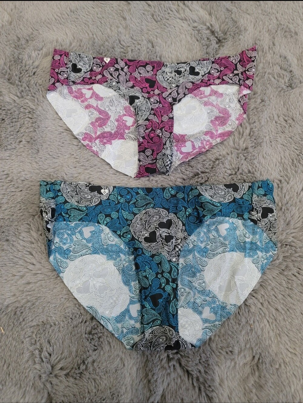 Hot Topic Blackheart Lingerie Paisley Sigar Skull Cheeky Panties Blue Pink Md